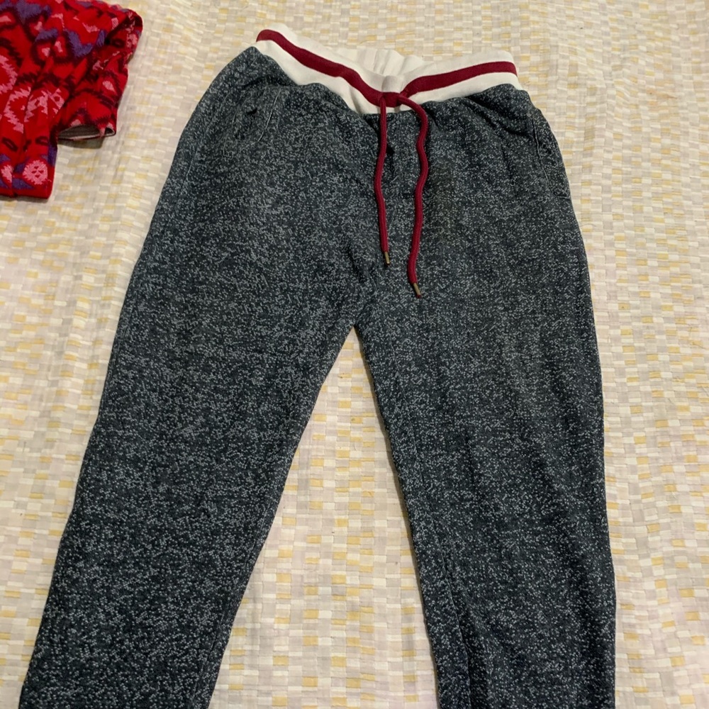 FORREVER 21MENS SMOKE  CHARCOAL GREY JOGGERS